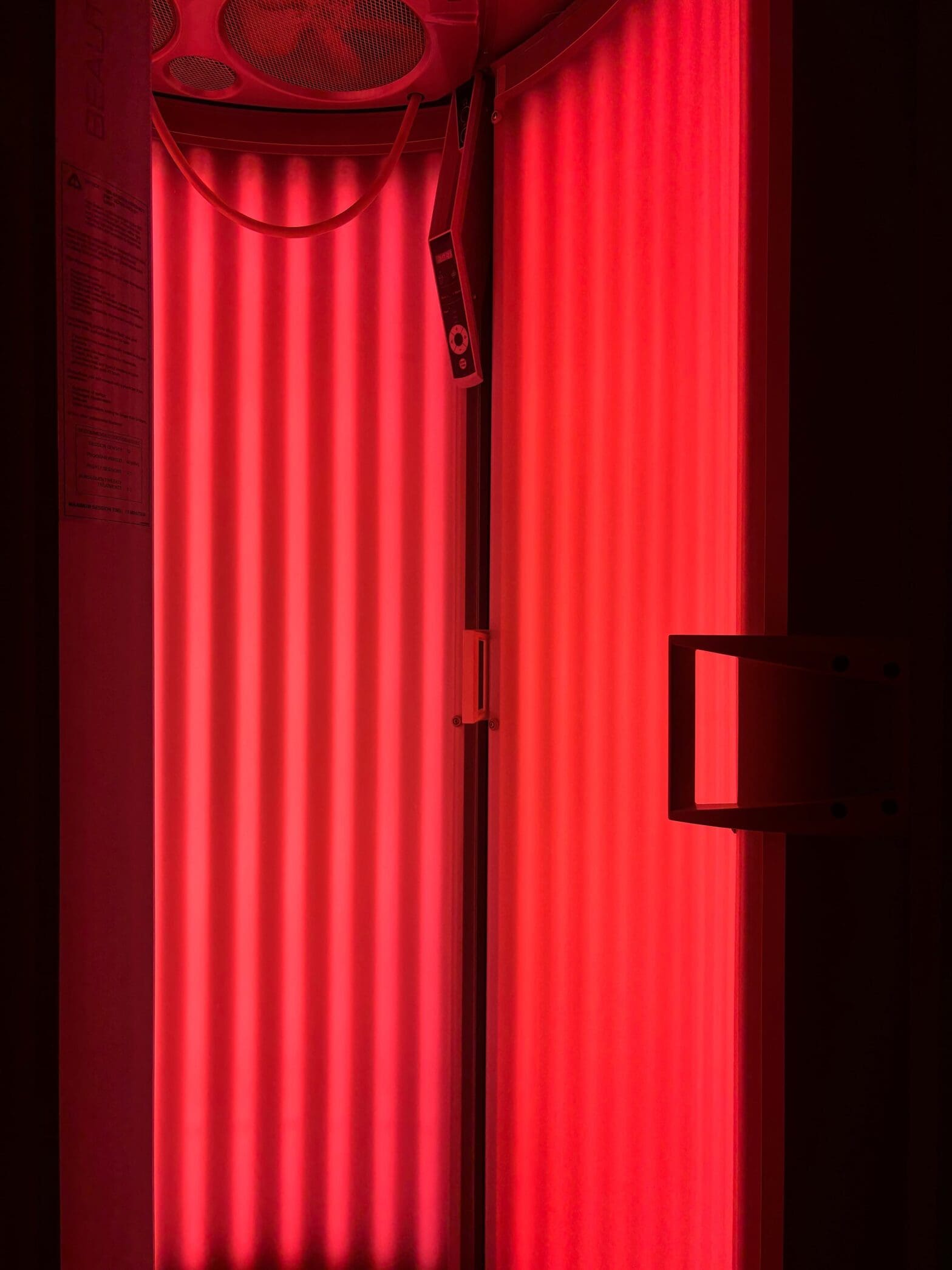 red light therapy for afternoon energy at Empower Wellness Spa