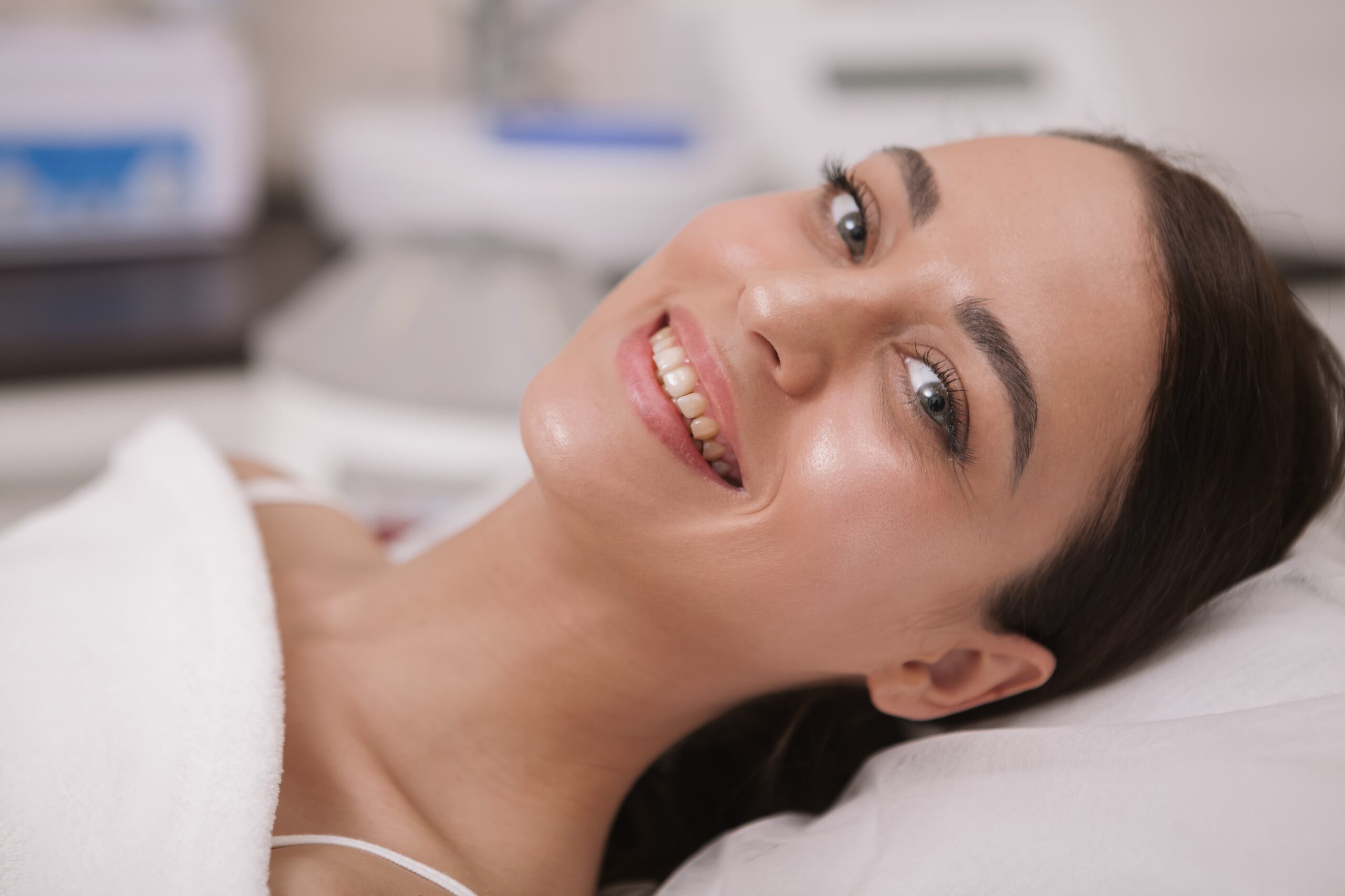 Achieving a healthy glow through Systemic Detox and oxygenation.