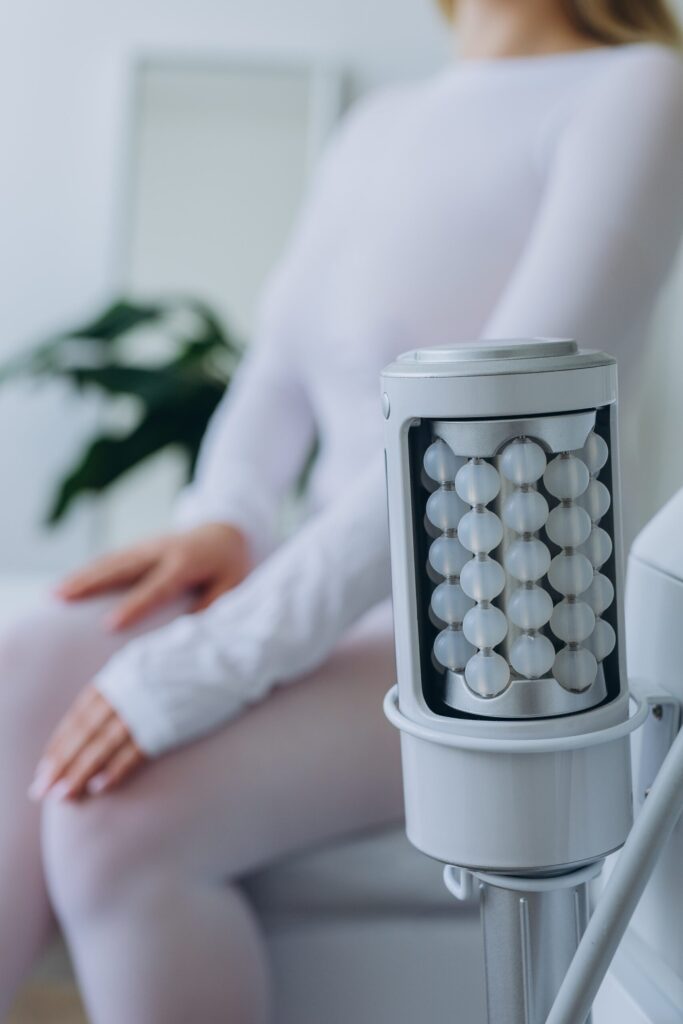 Image of the Endosphères Therapy Cellulite roller spheres for deep tissue compression.